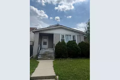 4853 W Parker Avenue, Chicago, IL 60639 - Photo 1