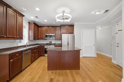 2449 W Foster Avenue #2E, Chicago, IL 60625 - Photo 5