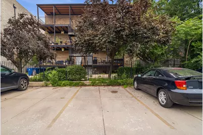 2449 W Foster Avenue #2E, Chicago, IL 60625 - Photo 23