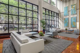 211 E Ohio St, Chicago, IL 60611 - Photo 3