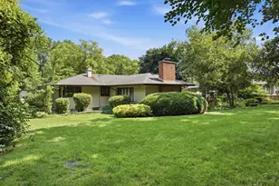 1215 Forest Dr, Elgin, IL 60123 - Photo 19