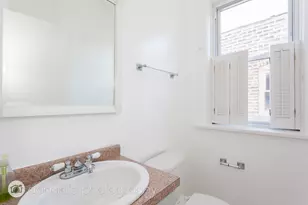 2141 W Arthur Ave, Chicago, IL 60645 - Photo 17