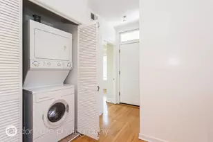 2141 W Arthur Ave, Chicago, IL 60645 - Photo 19