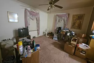 10401 S Forest Ave, Chicago, IL 60628 - Photo 13