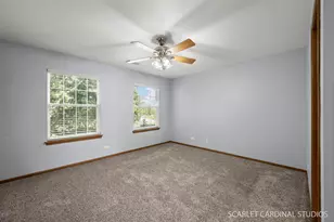 391 Hunterdon Ct, Schaumburg, IL 60194 - Photo 13