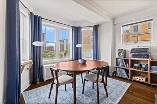 609 W Stratford Pl, Chicago, IL 60657 - Photo 5