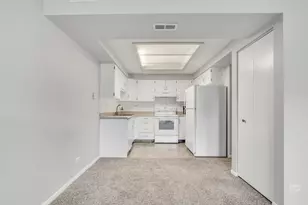 917 Vose Dr, Gurnee, IL 60031 - Photo 7