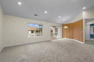 1727 W Hawkes St, Arlington Heights, IL 60004 - Photo 5
