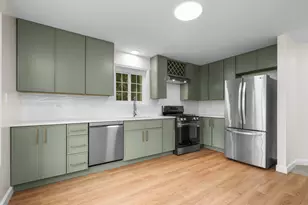 1727 W Hawkes St, Arlington Heights, IL 60004 - Photo 11