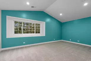 1727 W Hawkes St, Arlington Heights, IL 60004 - Photo 15