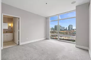 510 W Erie St, Chicago, IL 60654 - Photo 13