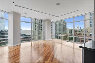 510 W Erie Street #805, Chicago, IL 60654 - Photo 7