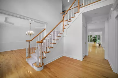 36W244 Fieldcrest Drive, Saint Charles, IL 60175 - Photo 7