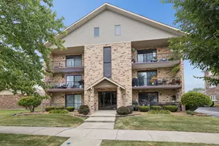 8158 169th St, Tinley Park, IL 60477 - Photo 1