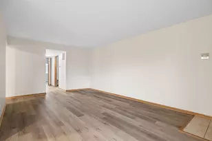8158 169th St, Tinley Park, IL 60477 - Photo 9