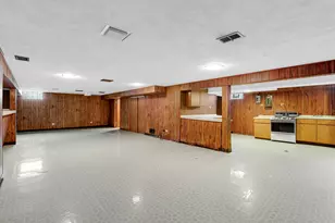 270 Crescent Dr, Chicago Heights, IL 60411 - Photo 15