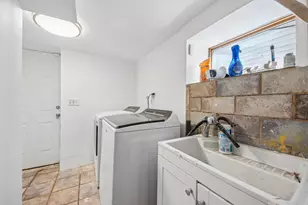 3819 N Kilpatrick Ave, Chicago, IL 60641 - Photo 37