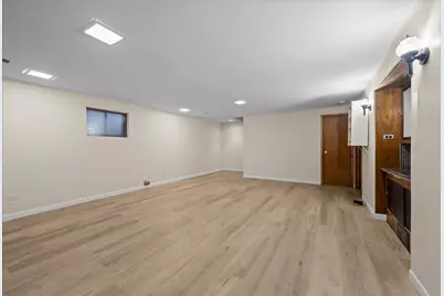 8713 N National Avenue, Niles, IL 60714 - Photo 15