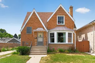 2642 N Nordica Ave, Chicago, IL 60707 - Photo 1