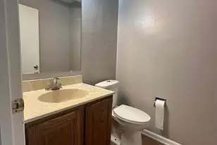 1741 Bell Dr, Hanover Park, IL 60133 - Photo 3