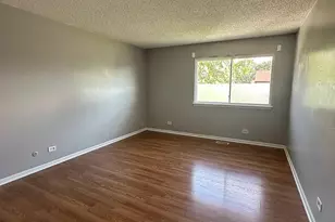 1741 Bell Dr, Hanover Park, IL 60133 - Photo 9