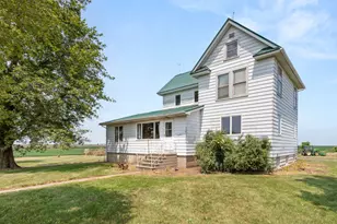 13441 Bastian Rd, Hinckley, IL 60520 - Photo 7