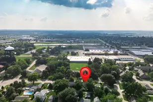1222 S Somonauk St, Sycamore, IL 60178 - Photo 35