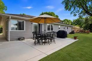 634 Deerpath Rd, Dundee, IL 60118 - Photo 19