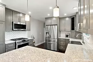 634 Deerpath Rd, Dundee, IL 60118 - Photo 5