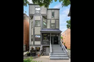 1746 N Cleveland Ave, Chicago, IL 60614 - Photo 1