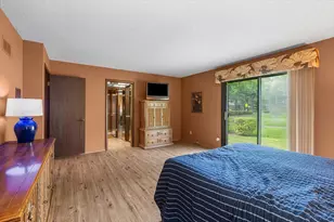 2350 Greenwood Rd, Northbrook, IL 60062 - Photo 13