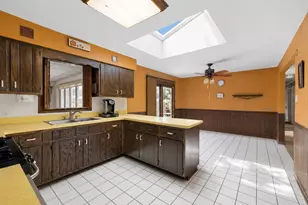 934 Regent St, New Lenox, IL 60451 - Photo 7