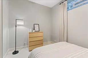 1355 W Erie St, Chicago, IL 60622 - Photo 25