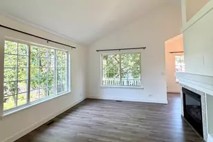 99 Cantal Ct, Wheeling, IL 60090 - Photo 7