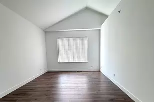 99 Cantal Ct, Wheeling, IL 60090 - Photo 11