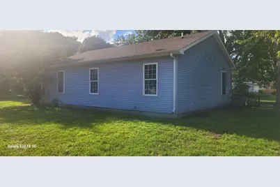 1302 N Champaign Street, Champaign, IL 61820 - Photo 5