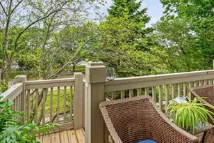2115 Vanderbilt Dr, Geneva, IL 60134 - Photo 9