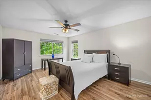 2115 Vanderbilt Dr, Geneva, IL 60134 - Photo 11