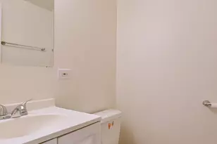 600 S York St, Elmhurst, IL 60126 - Photo 17