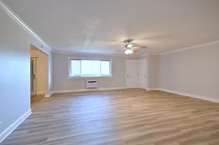 600 S York St, Elmhurst, IL 60126 - Photo 5