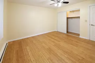 10385 Dearlove Rd, Glenview, IL 60025 - Photo 5