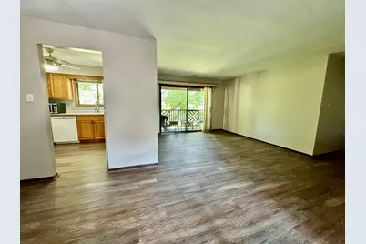 1737 Harrow Court #B, Wheaton, IL 60189 - Photo 3