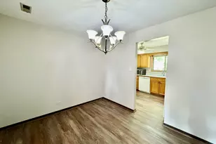 1737 Harrow Ct, Wheaton, IL 60189 - Photo 5