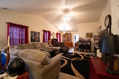 737 W Streamwood Boulevard #B, Streamwood, IL 60107 - Photo 5