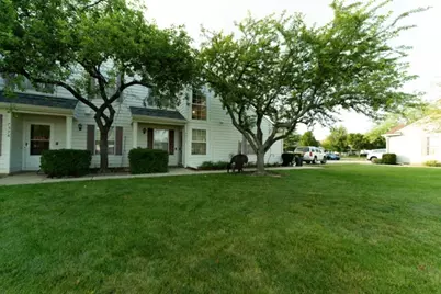 737 W Streamwood Boulevard #B, Streamwood, IL 60107 - Photo 19