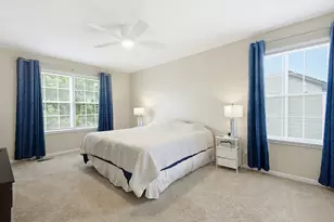 520 Barton Creek Dr, Lake in the Hills, IL 60156 - Photo 17