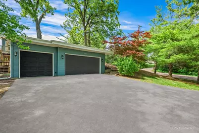 368 Holiday Drive, Lake Holiday, IL 60552 - Photo 3