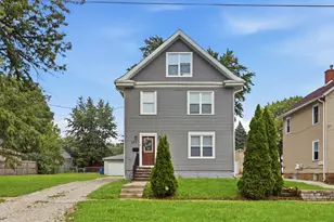 629 N Root St, Aurora, IL 60505 - Photo 1