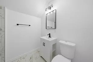9925 S Beverly Ave, Chicago, IL 60643 - Photo 7