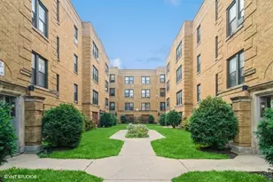 3213 W Diversey Ave, Chicago, IL 60647 - Photo 1
